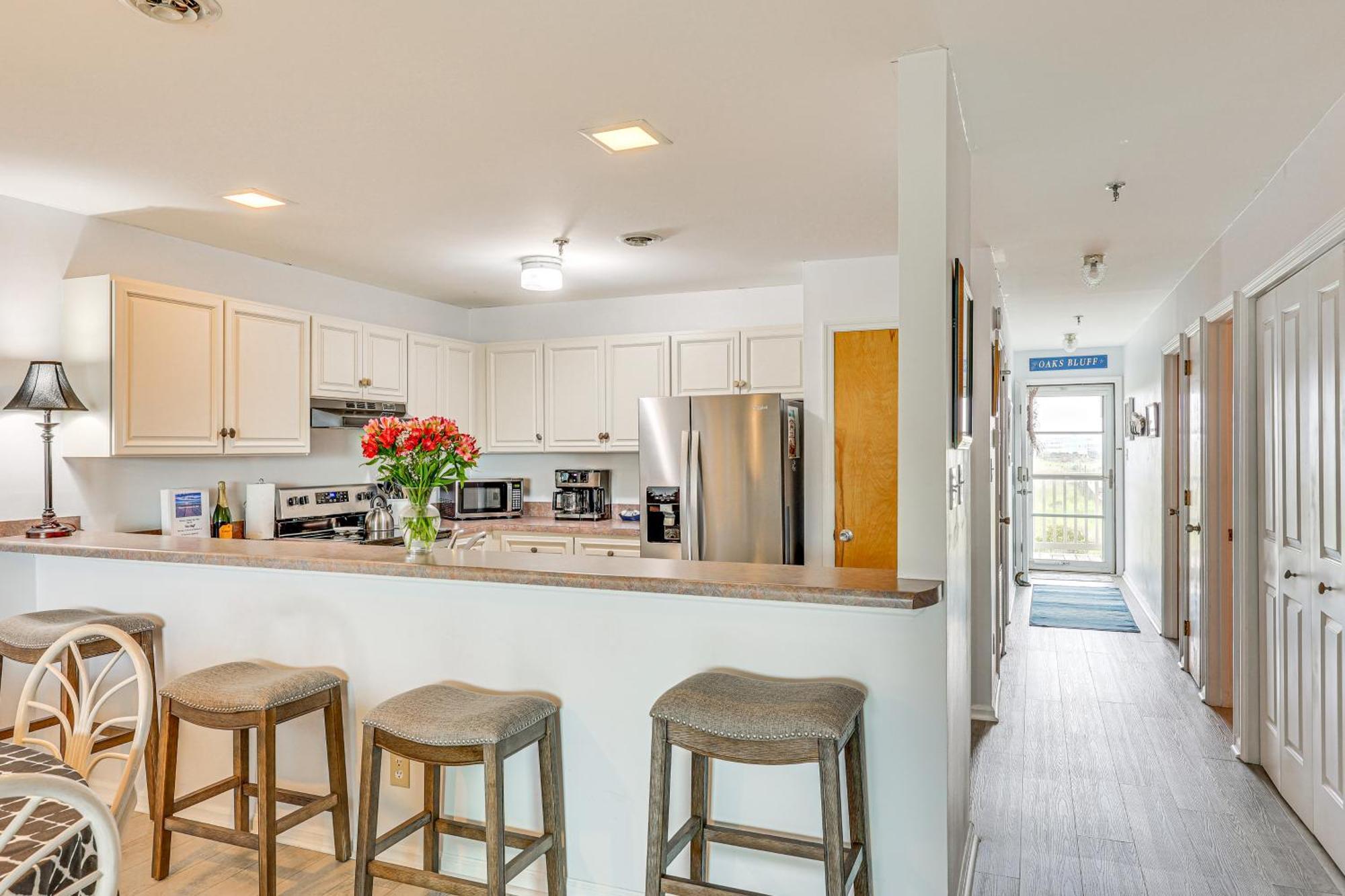 Oak Island Beachfront Condo With Community Pool ภายนอก รูปภาพ